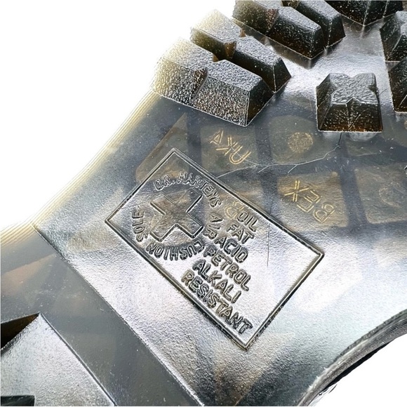 New Dr. Martens Sinclair Lamper Crinkled Black Patent Ankle Boots Size 5 (37) - Picture 7 of 11